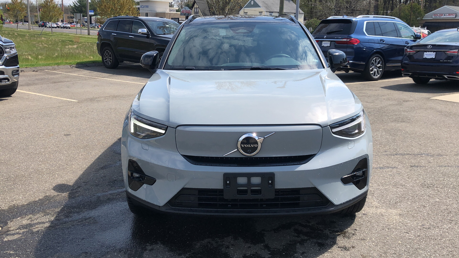 2024 Volvo XC40 Recharge Pure Electric Ultimate 3
