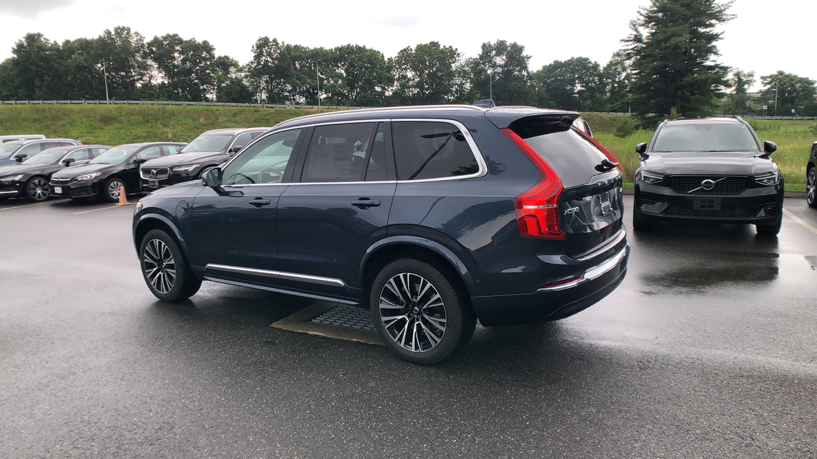 2025 Volvo XC90 Plug-In Hybrid Plus 6