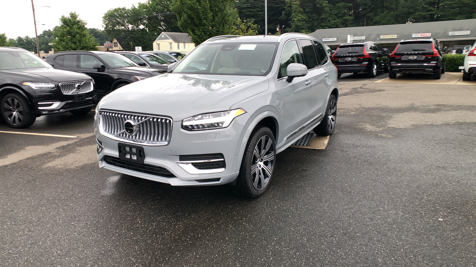 2025 Volvo XC90 Plug-In Hybrid Ultra 3