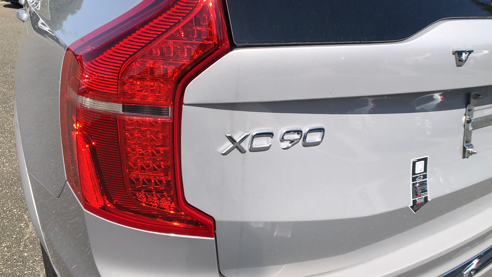 2025 Volvo XC90 Plug-In Hybrid Ultra 15