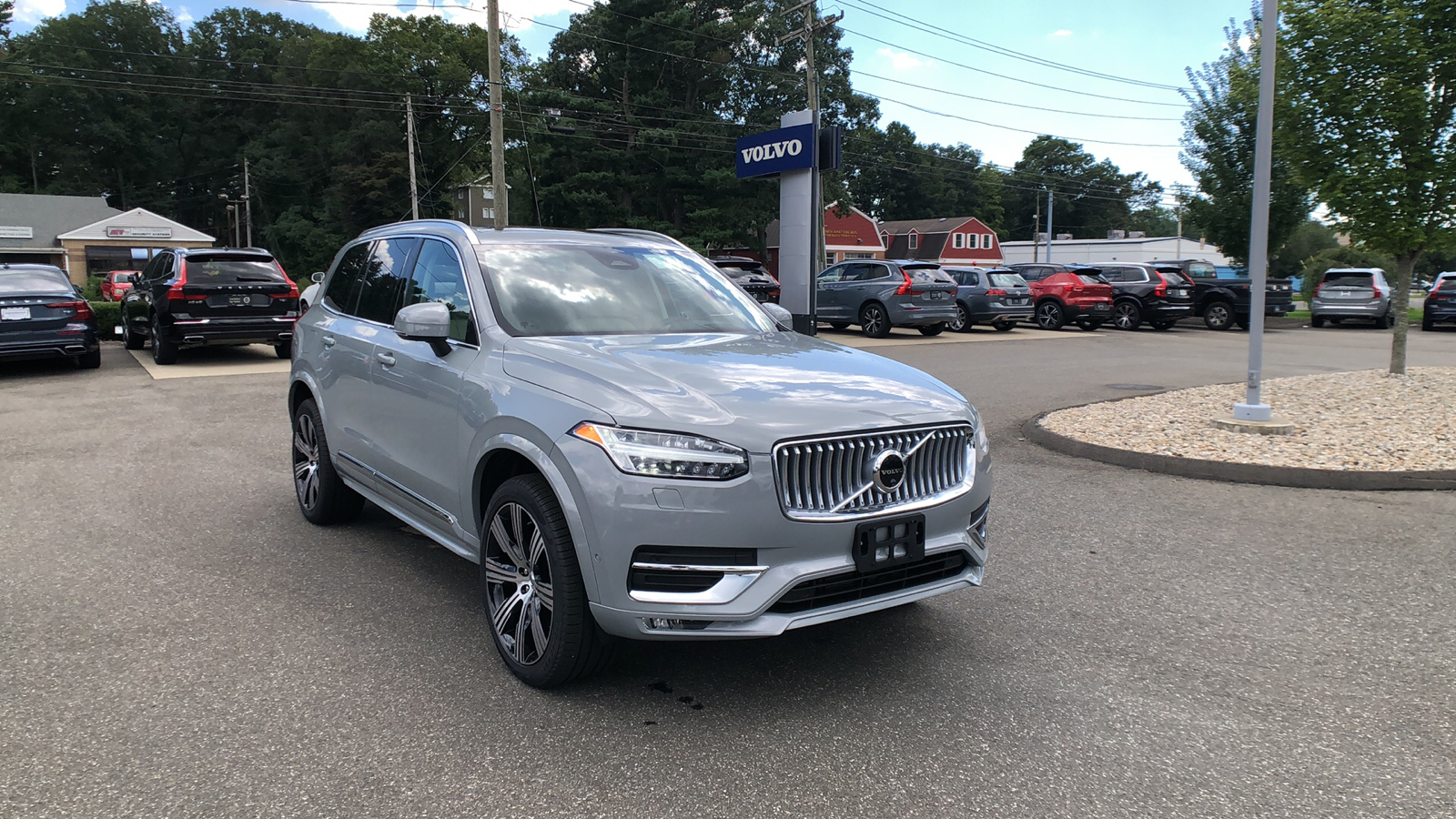 2025 Volvo XC90 Ultra 1