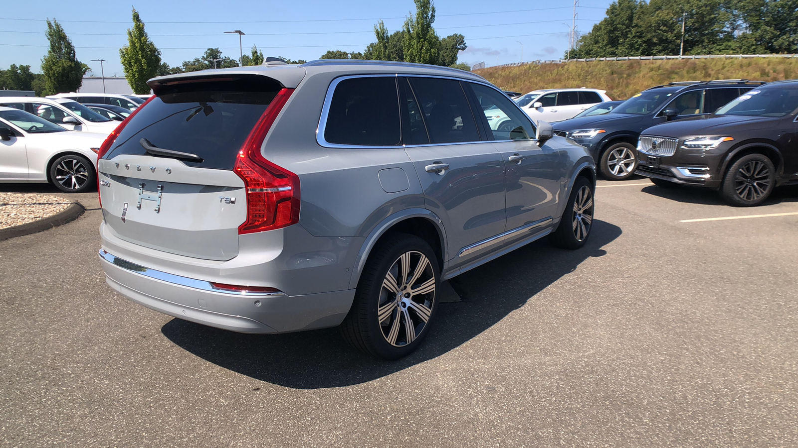 2025 Volvo XC90 Plug-In Hybrid Plus 7