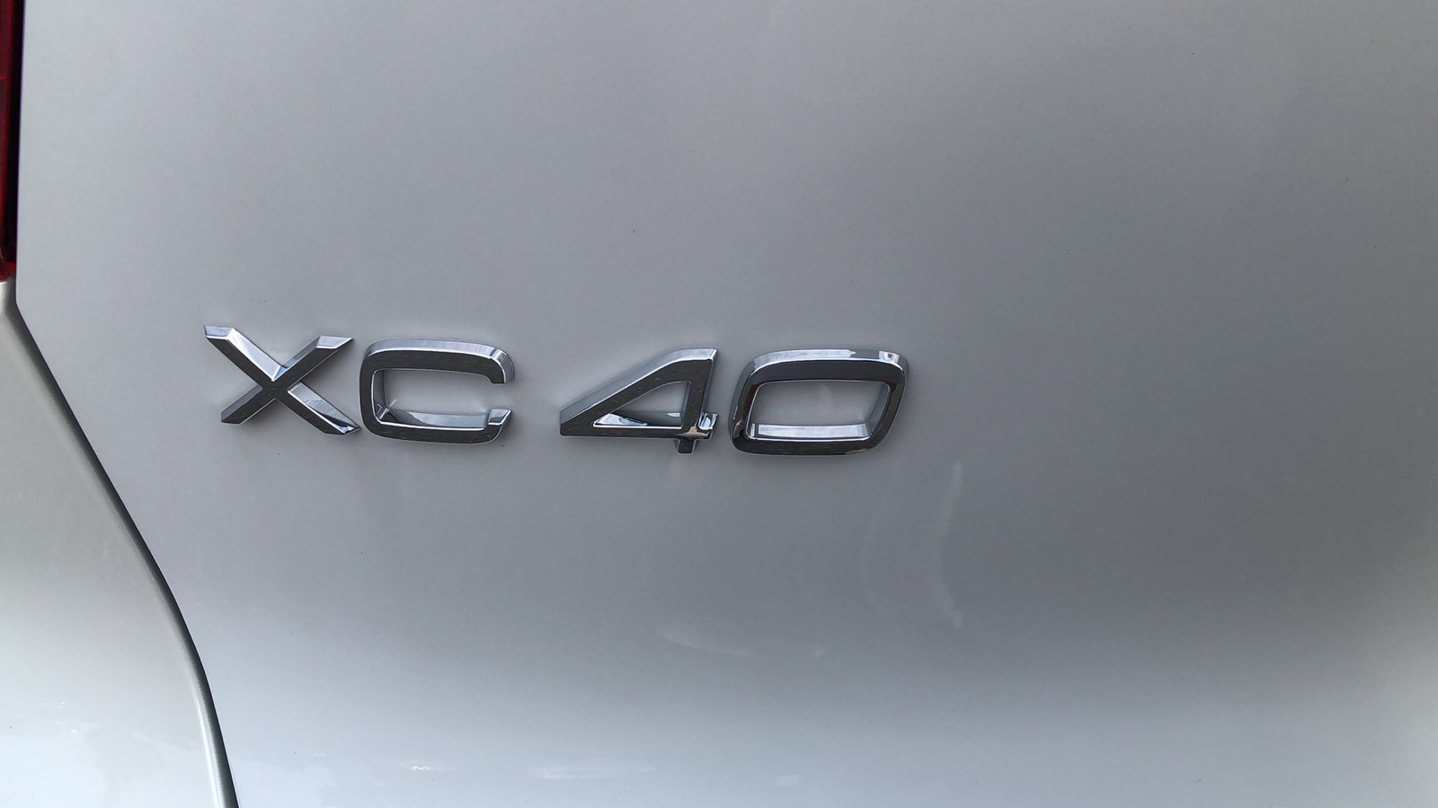 2025 Volvo XC40 Core Bright Theme 18