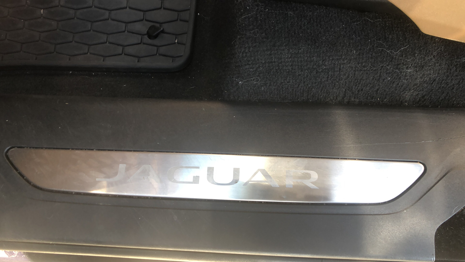 2021 Jaguar F-PACE S 11