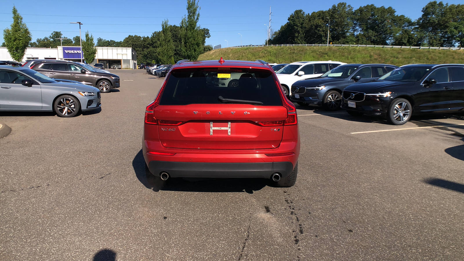 2018 Volvo XC60 Momentum 8