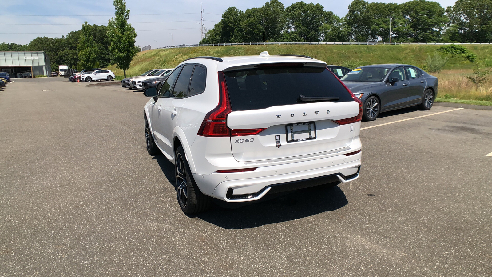 2024 Volvo XC60 Recharge Plug-In Hybrid Polestar Engineered 8