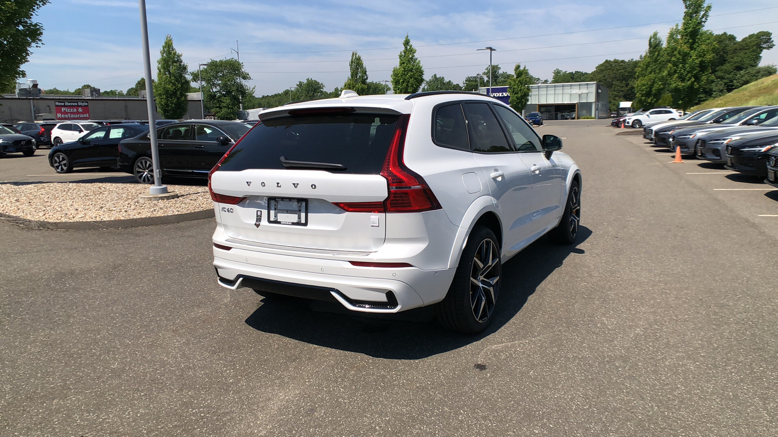 2024 Volvo XC60 Recharge Plug-In Hybrid Polestar Engineered 10