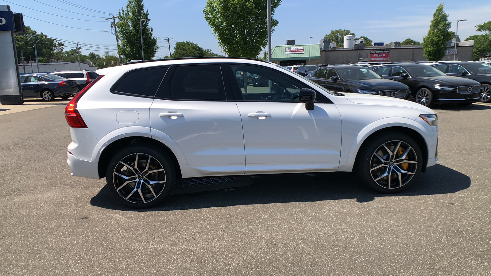 2024 Volvo XC60 Recharge Plug-In Hybrid Polestar Engineered 13