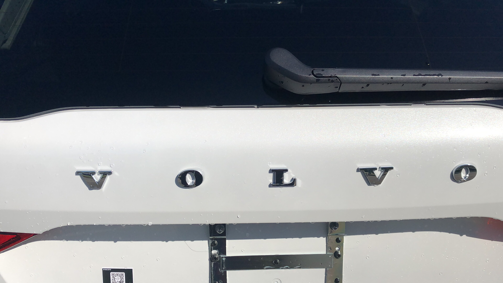 2024 Volvo XC60 Core Dark Theme 34