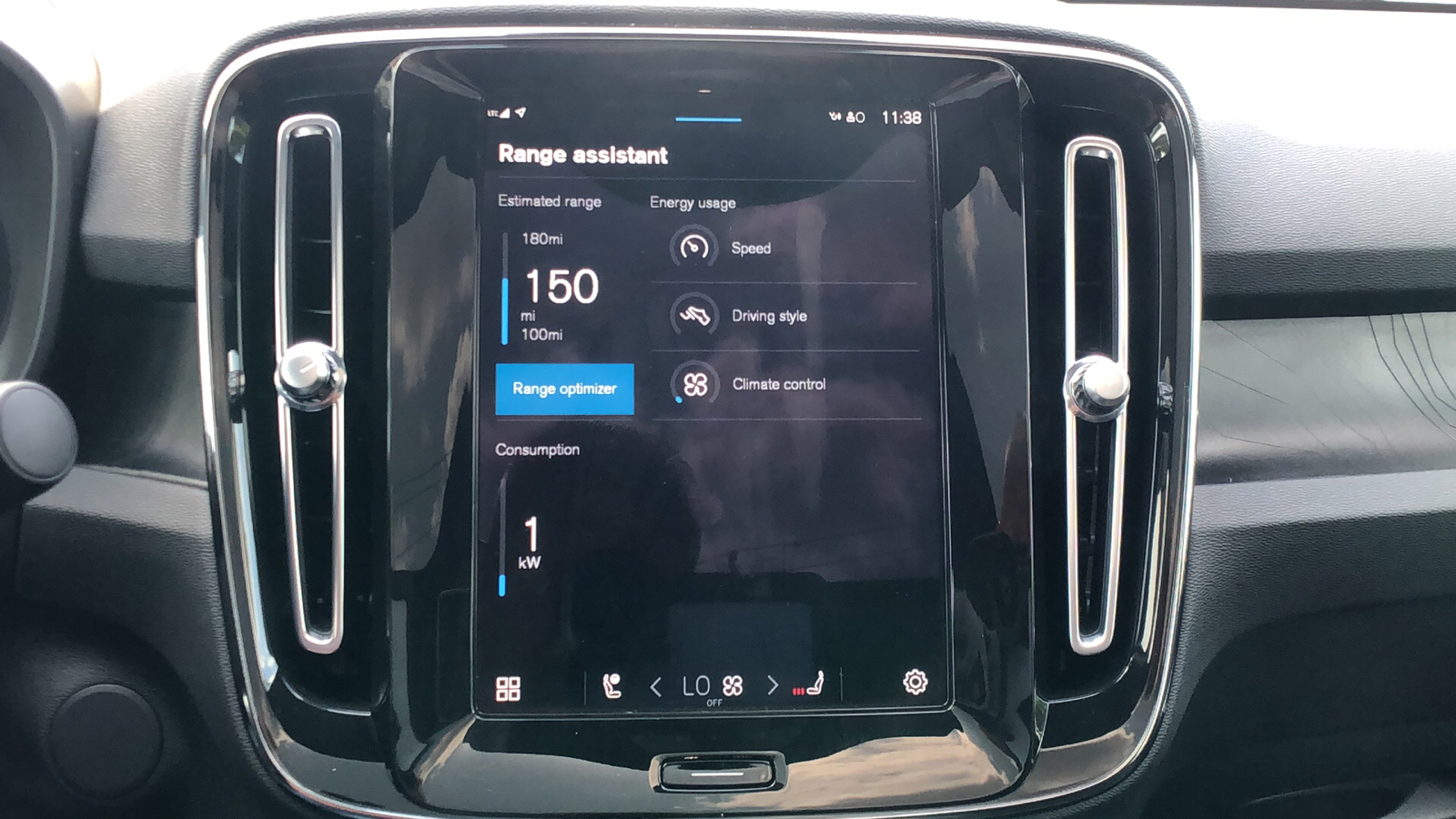 2023 Volvo C40 Recharge Pure Electric Plus 27