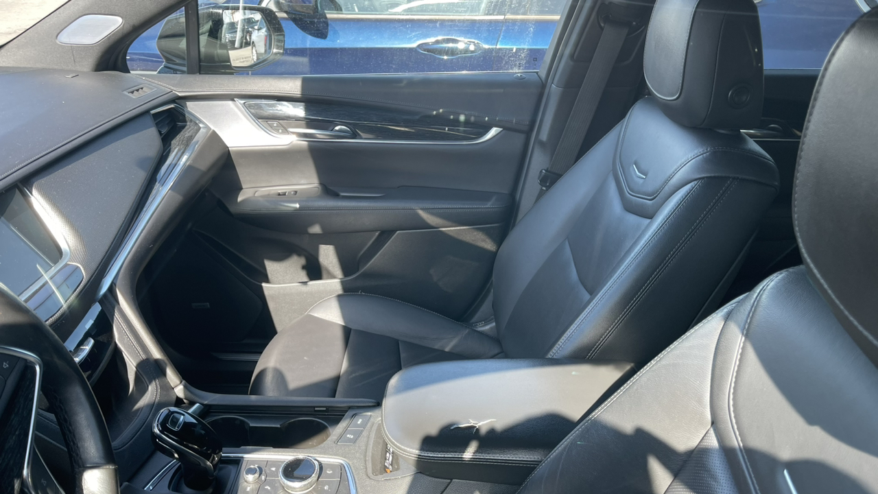 2020 Cadillac XT5 Premium Luxury AWD 16