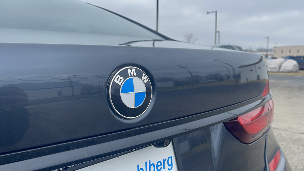 2019 BMW 7 Series 750i 9
