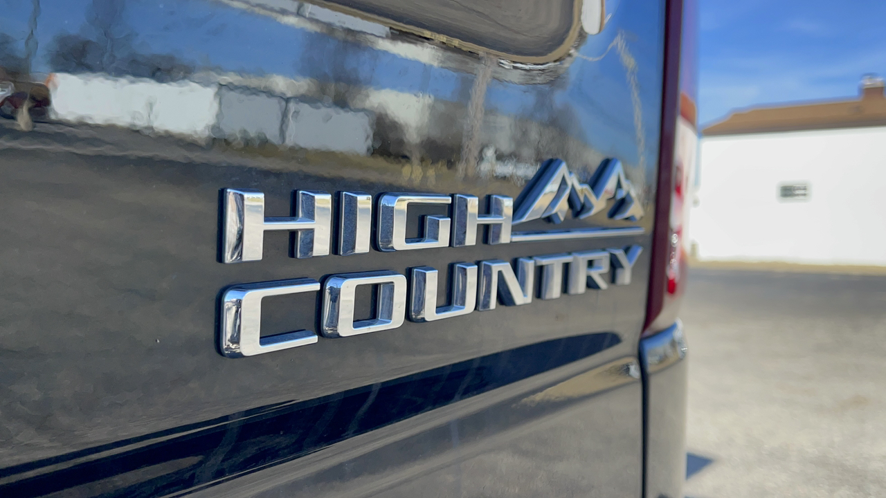 2022 Chevrolet Silverado 1500 LTD High Country 9