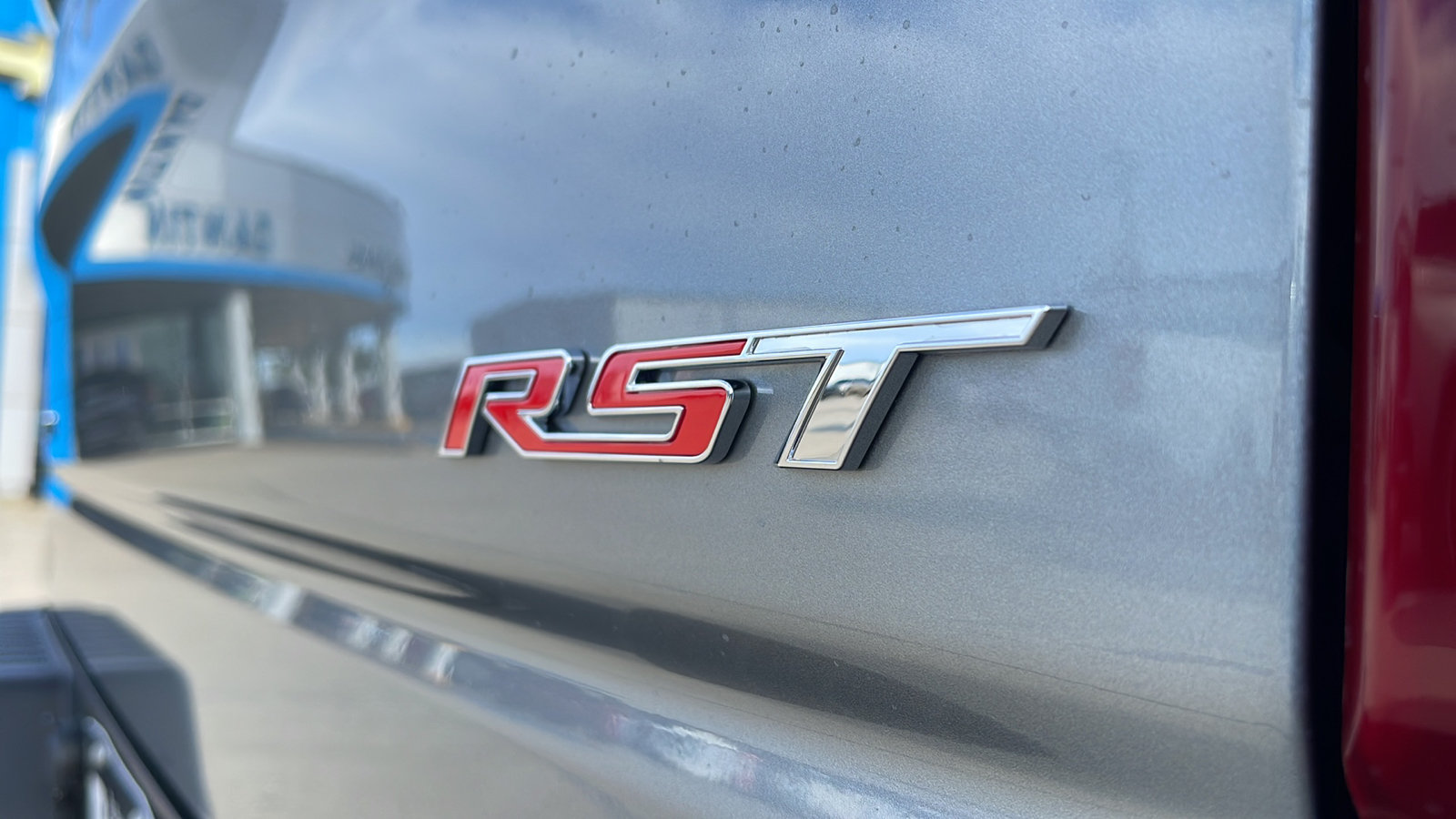 2024 Chevrolet Silverado 1500 RST 30