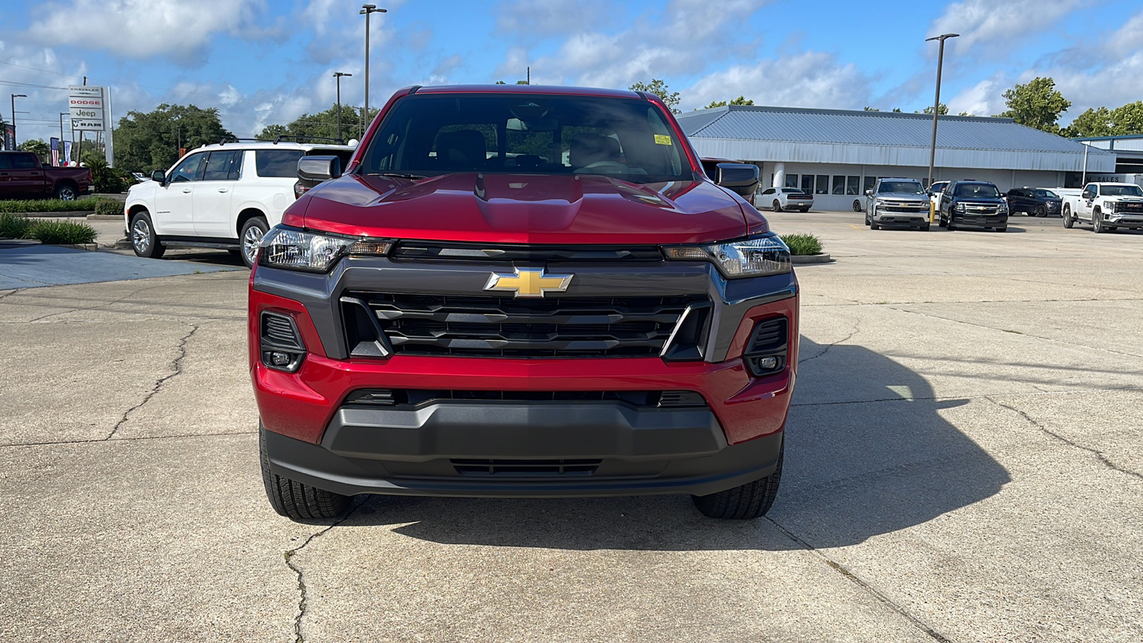 2024 Chevrolet Colorado LT 2