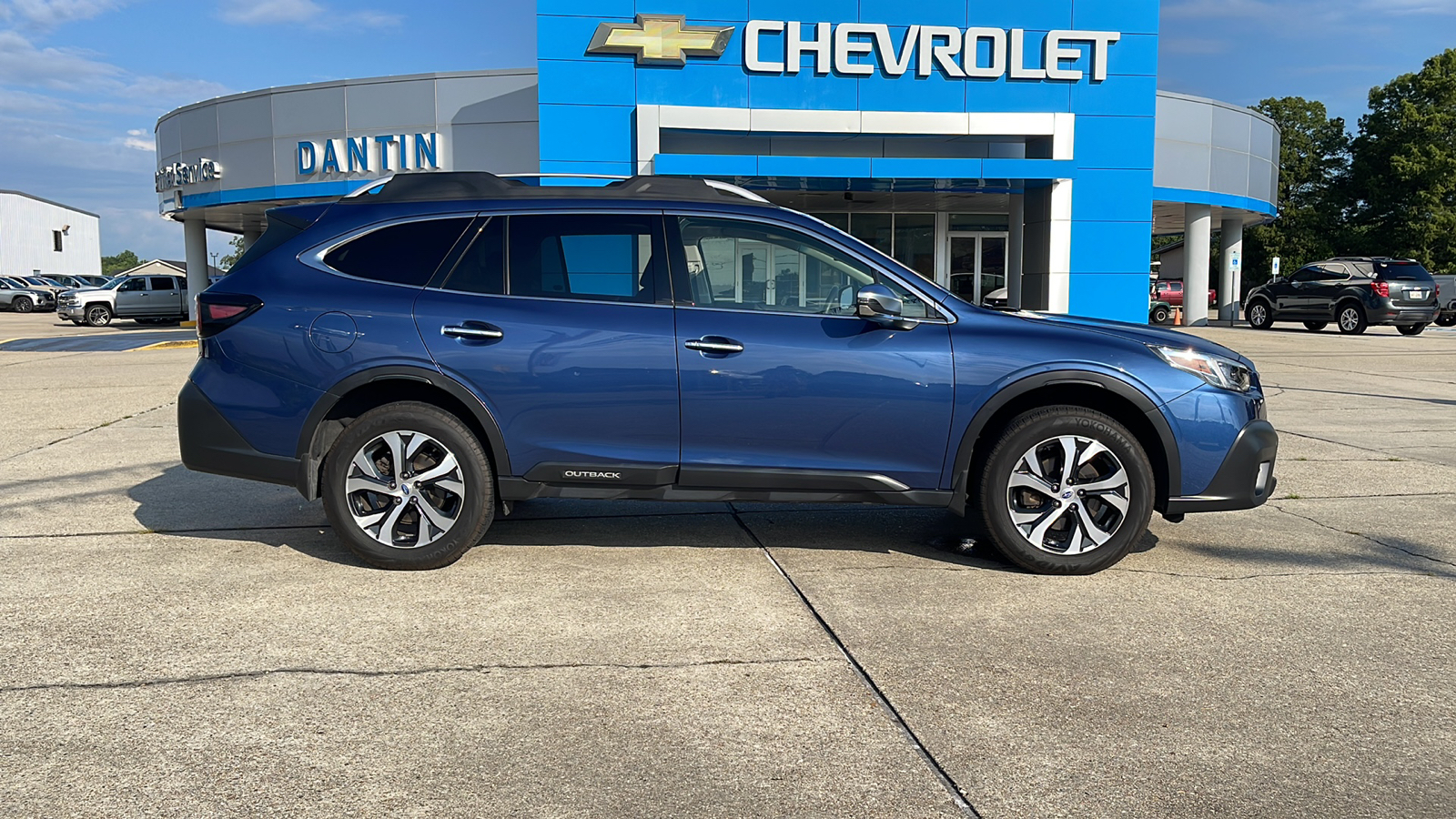 2021 Subaru Outback Touring XT 26