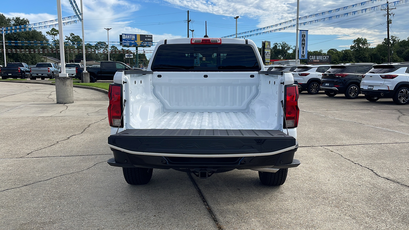 2024 Chevrolet Colorado Work Truck 24