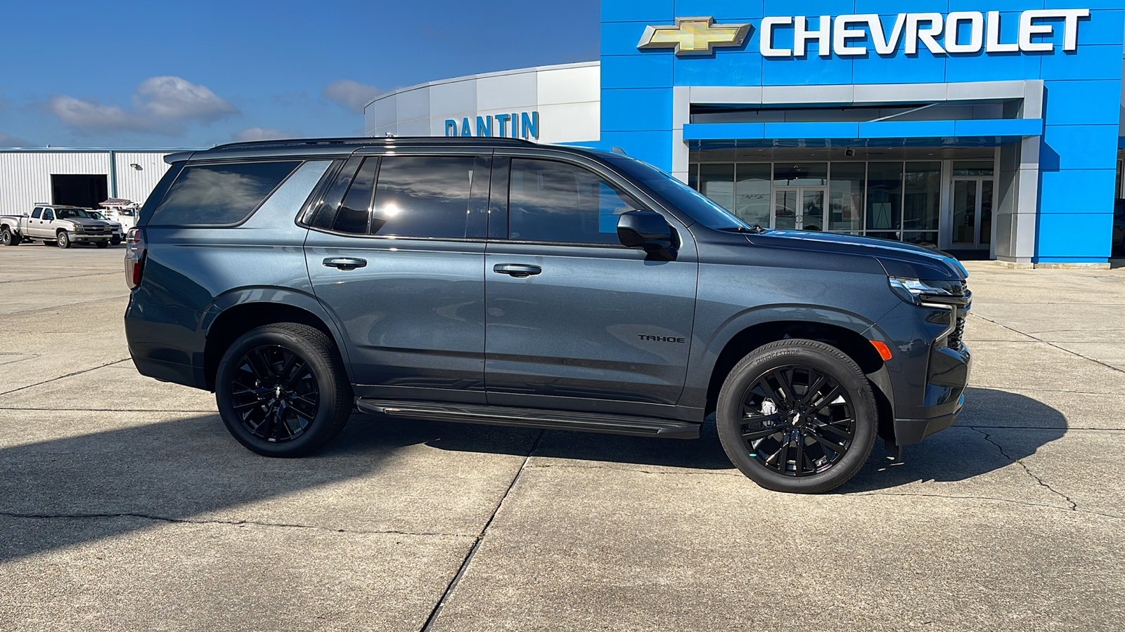 2021 Chevrolet Tahoe RST 1