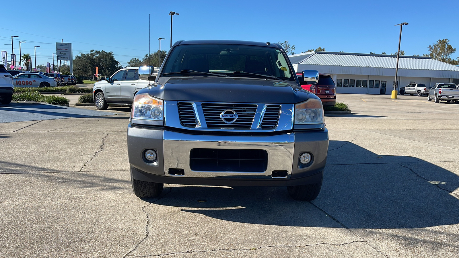 2015 Nissan Titan SV 2