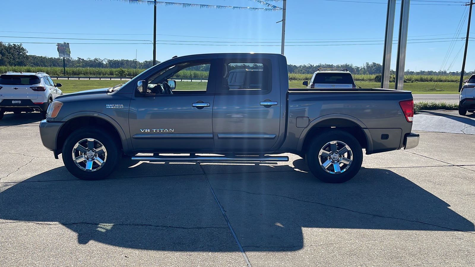 2015 Nissan Titan SV 4