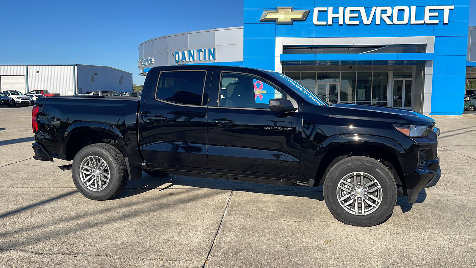 2024 Chevrolet Colorado LT 1