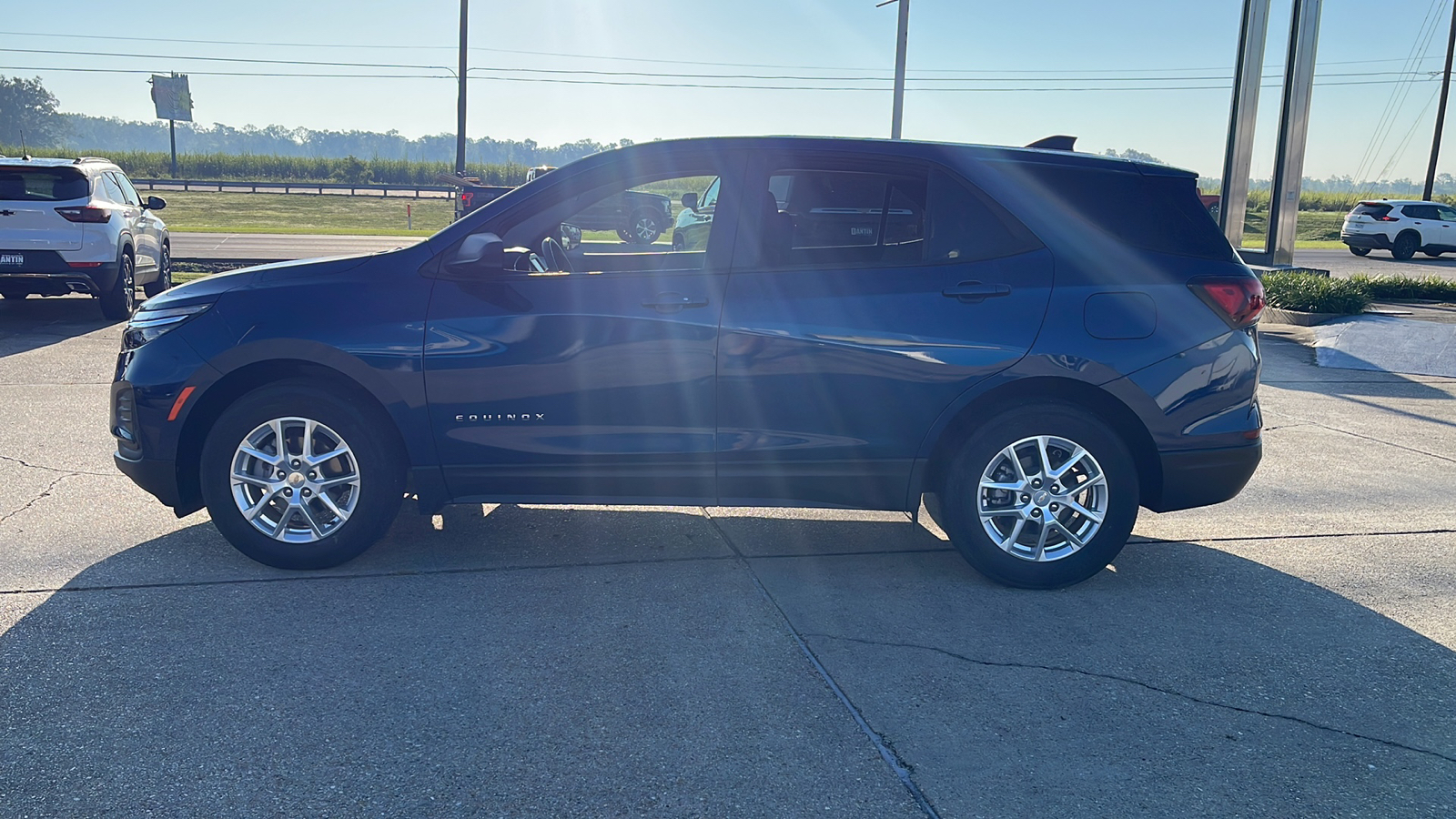 2022 Chevrolet Equinox LS 4