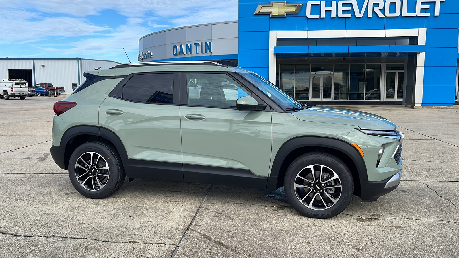 2025 Chevrolet TrailBlazer LT 1