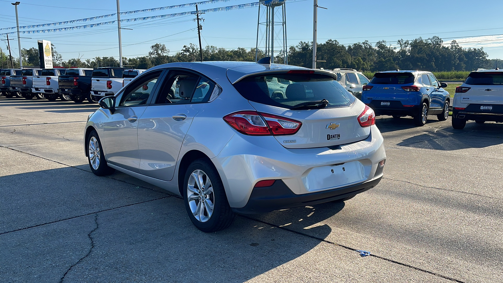 2019 Chevrolet Cruze LS 22