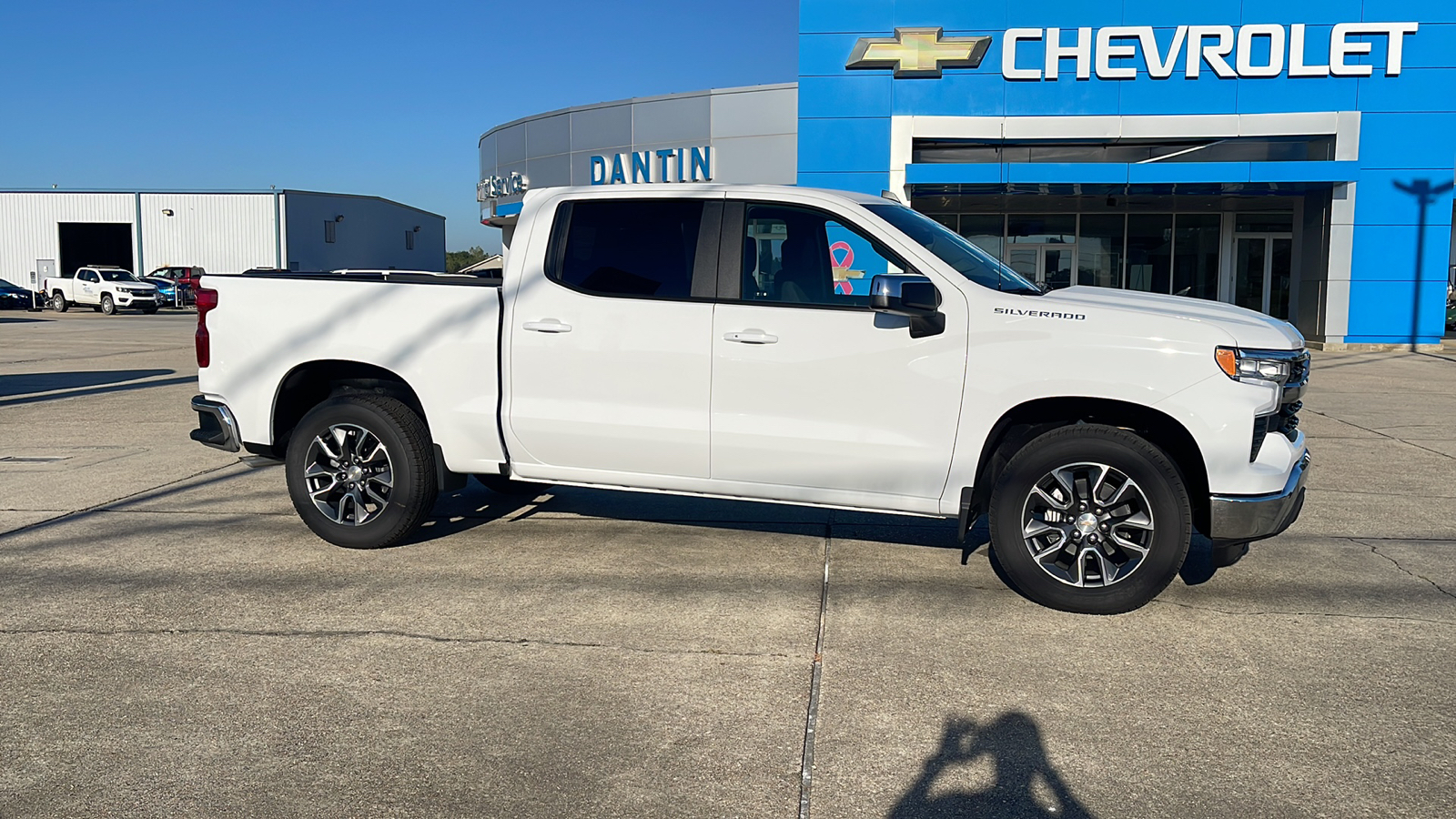 2025 Chevrolet Silverado 1500 LT 1