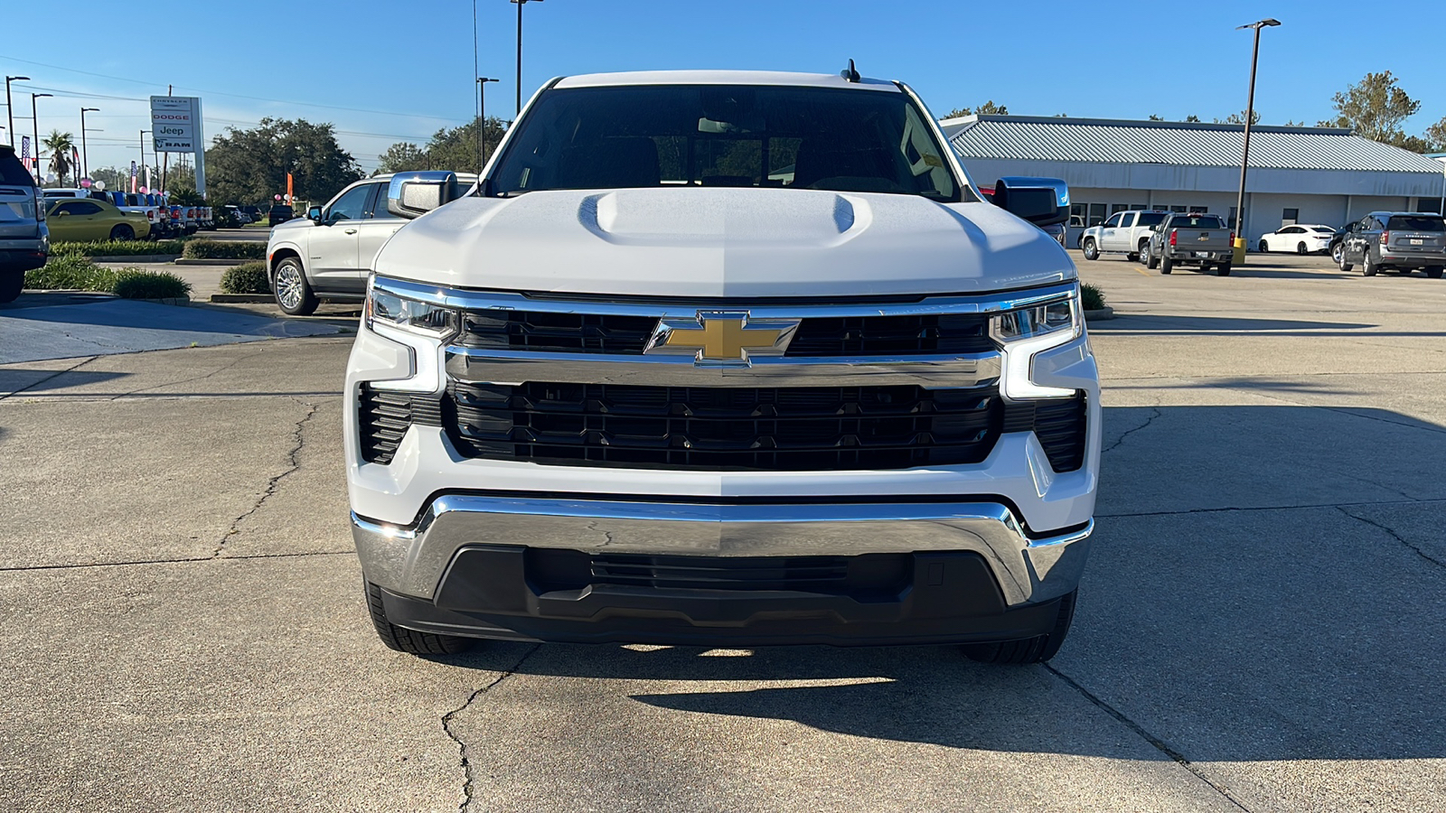 2025 Chevrolet Silverado 1500 LT 2