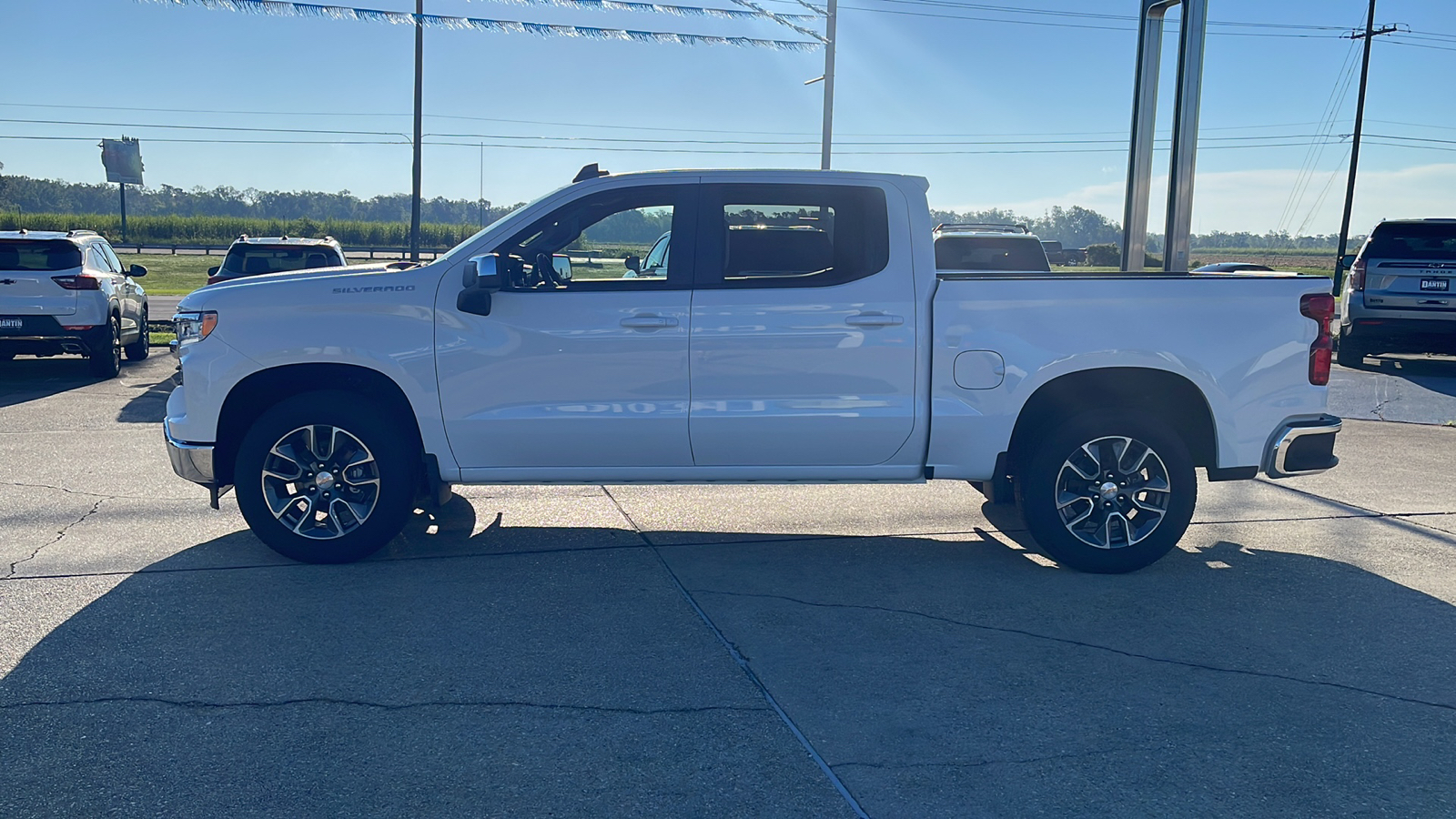 2025 Chevrolet Silverado 1500 LT 4