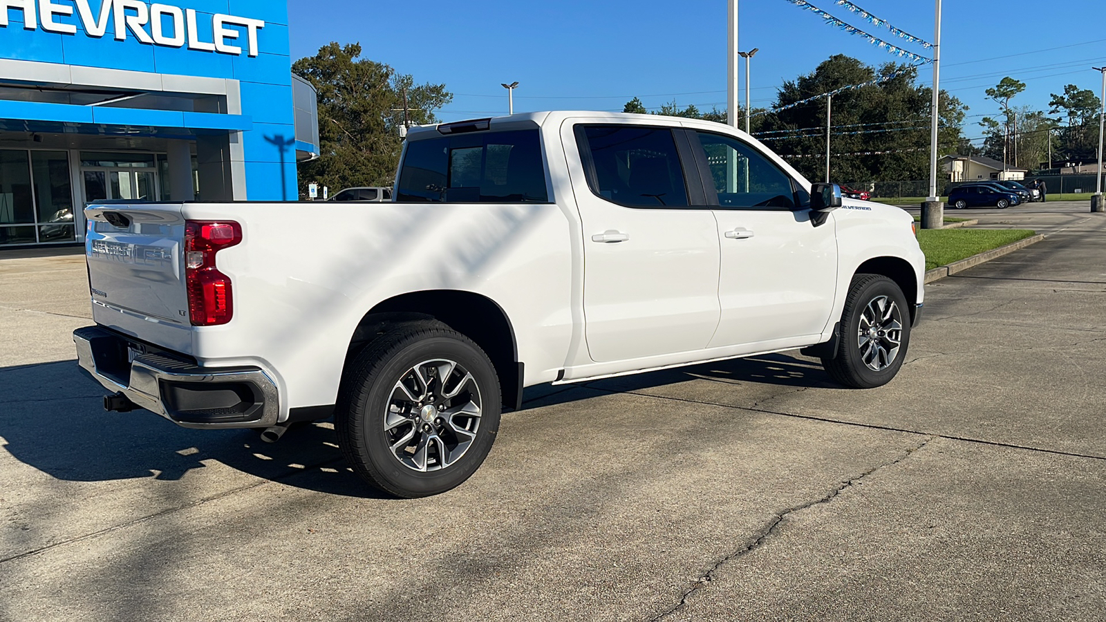 2025 Chevrolet Silverado 1500 LT 25