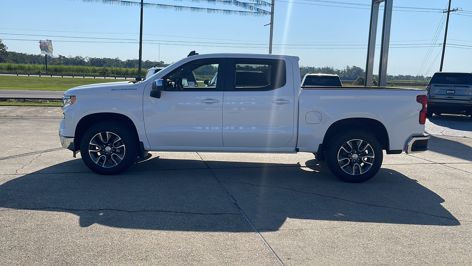 2025 Chevrolet Silverado 1500 LT 4