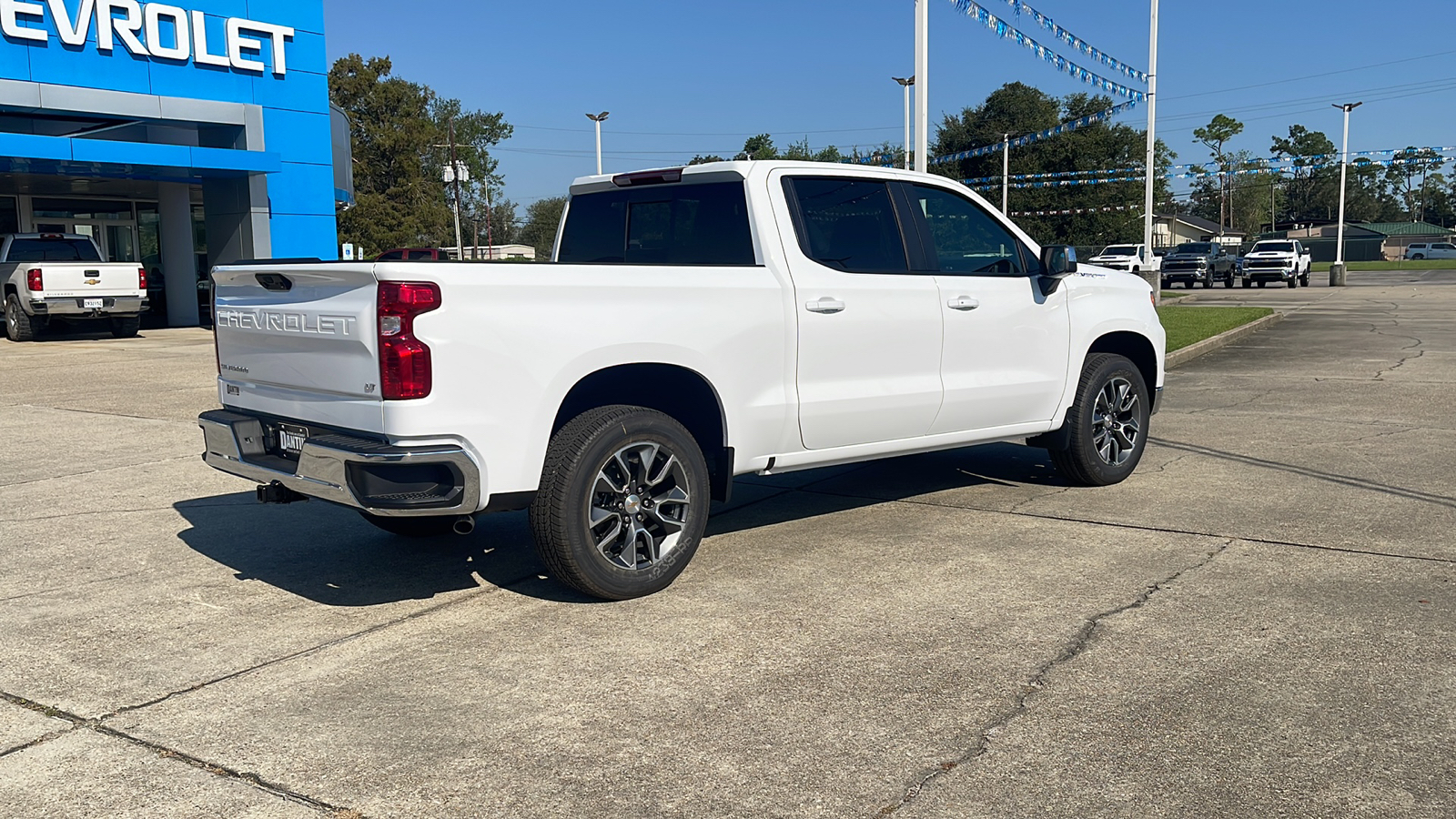 2025 Chevrolet Silverado 1500 LT 25