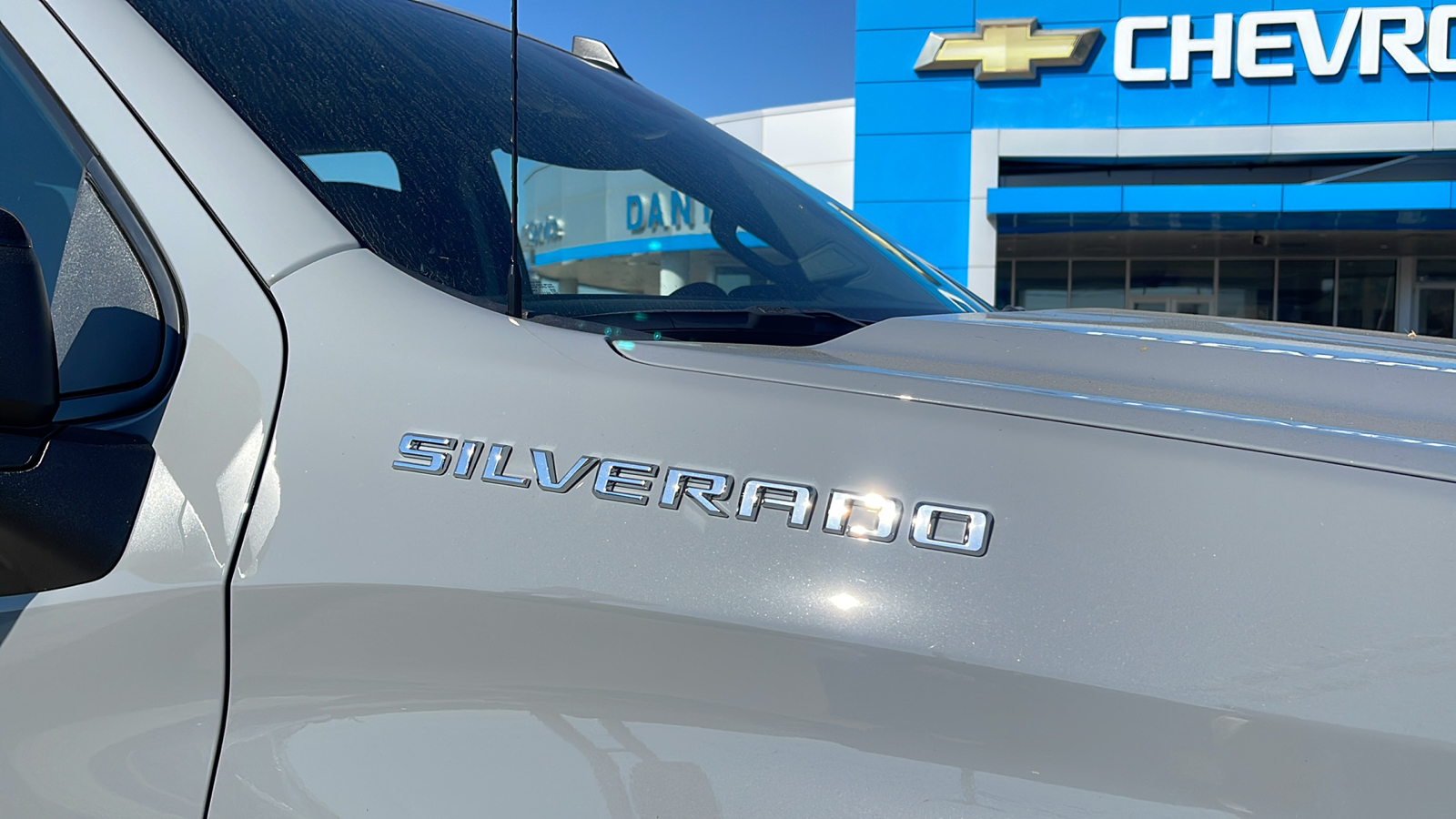 2025 Chevrolet Silverado 1500 RST 29