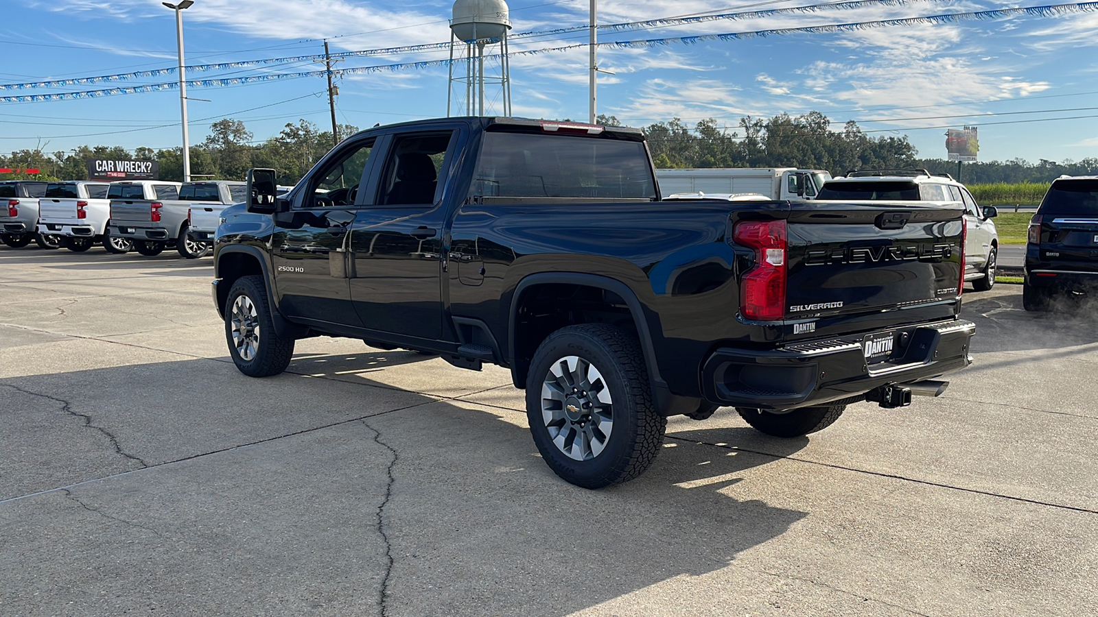 2025 Chevrolet Silverado 2500HD Custom 21