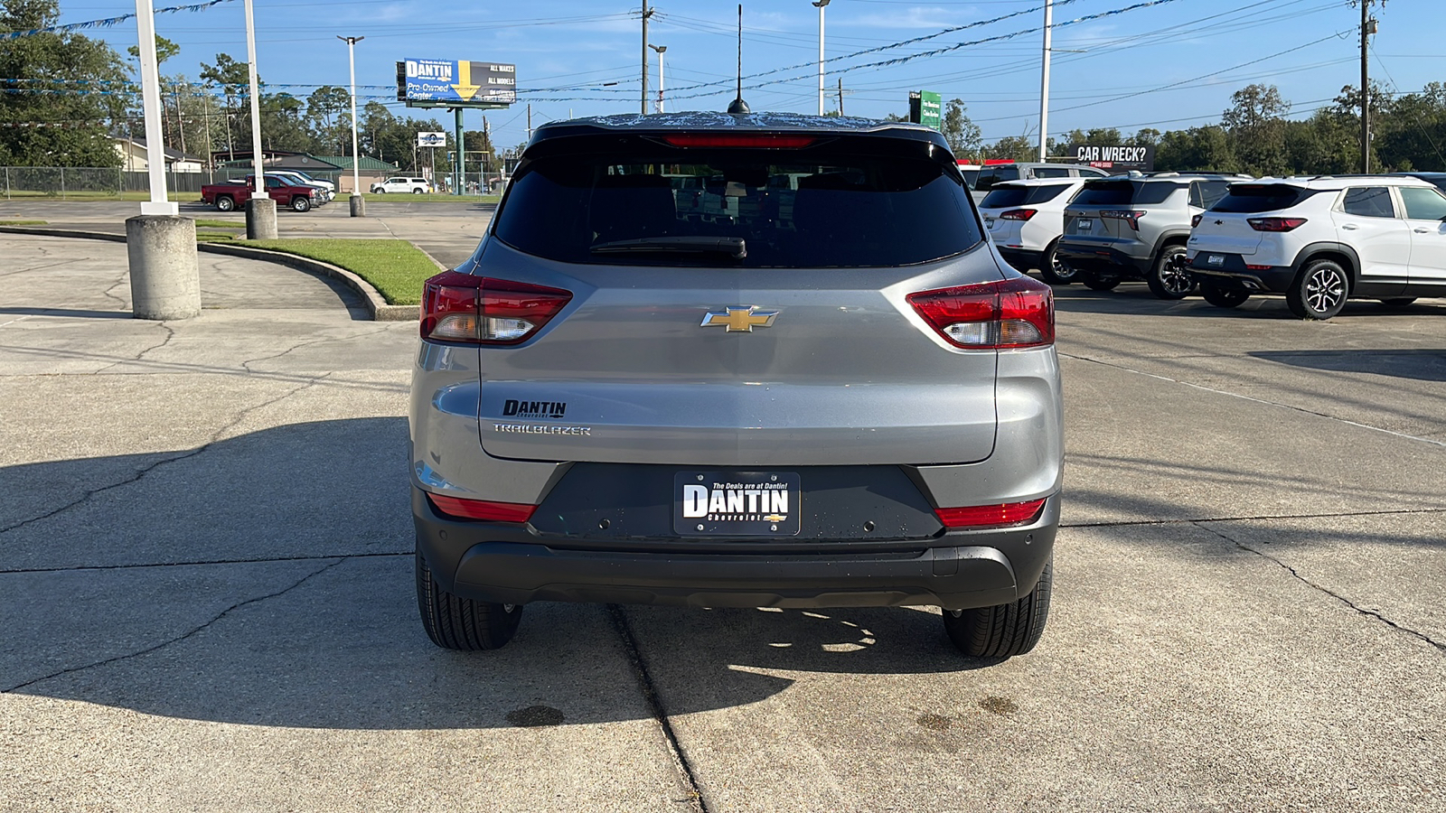 2025 Chevrolet TrailBlazer LS 23