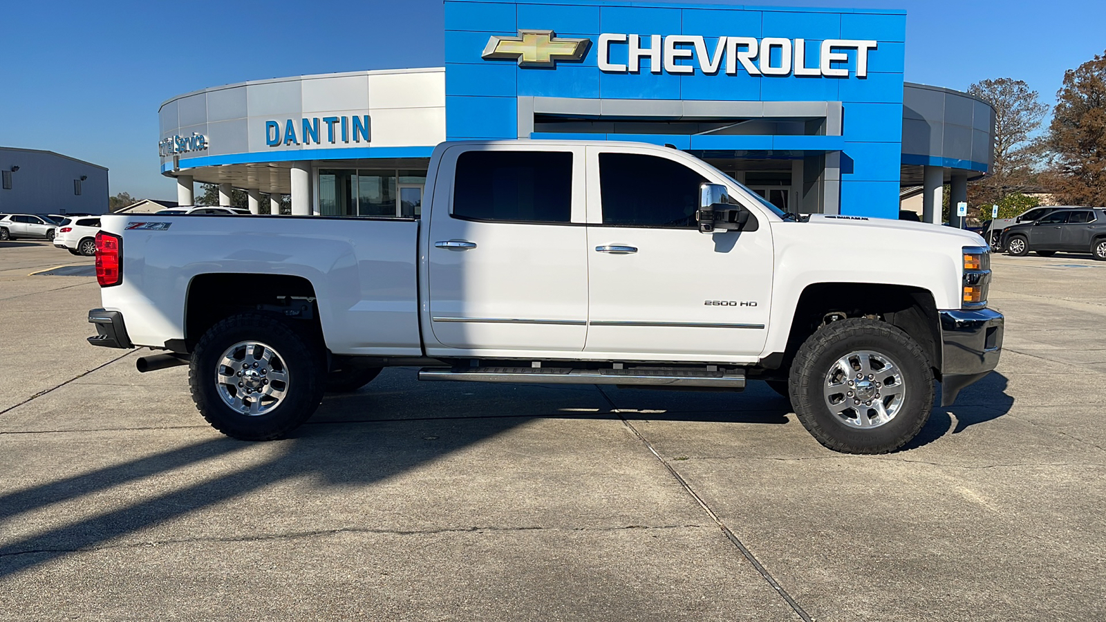 2015 Chevrolet Silverado 2500HD LT 26