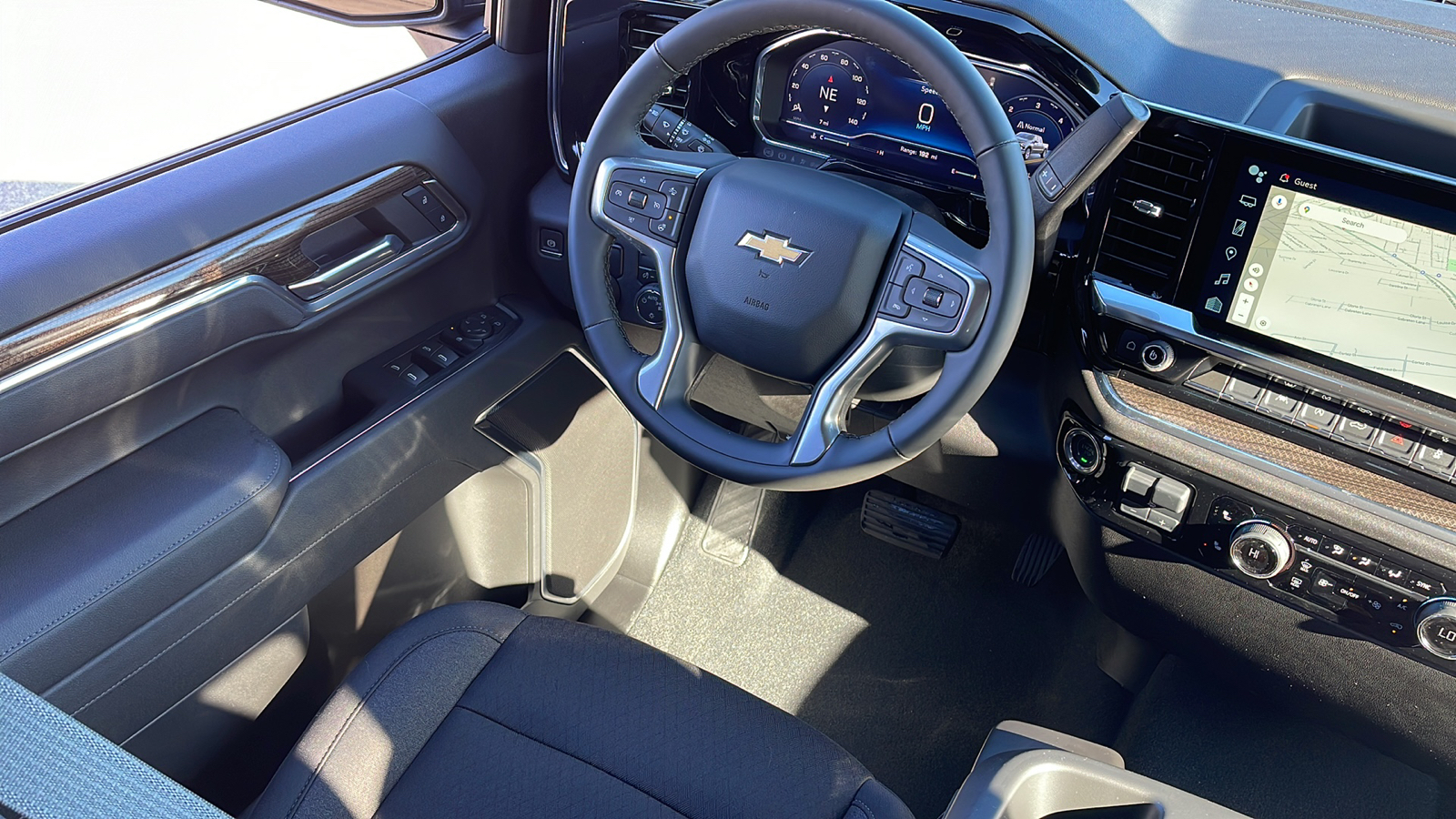 2025 Chevrolet Silverado 1500 LT 7