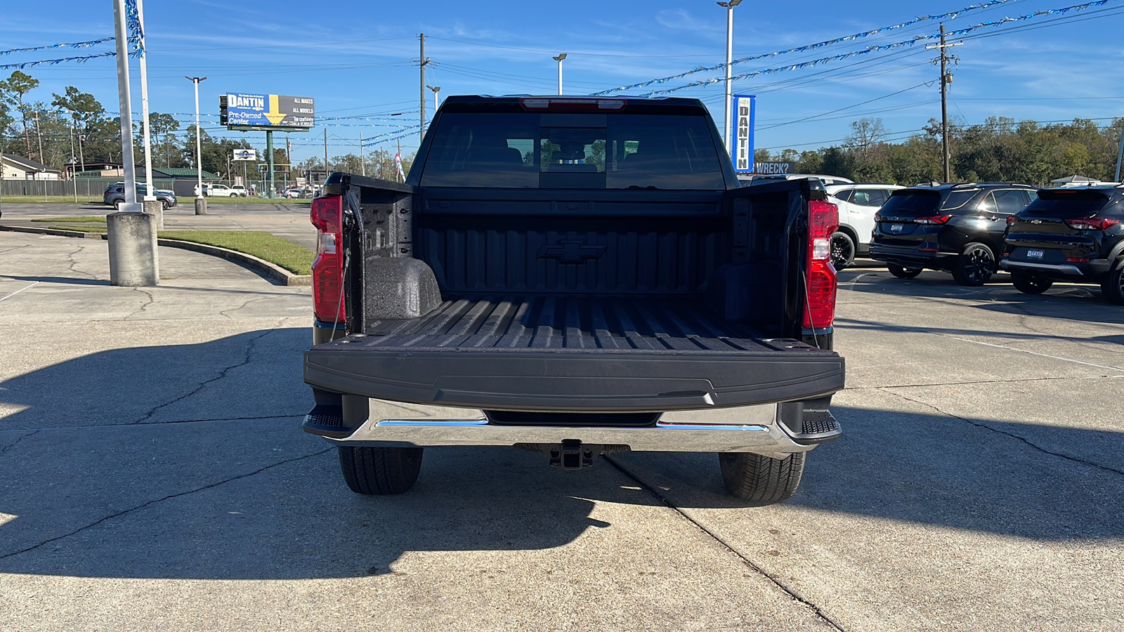 2025 Chevrolet Silverado 1500 LT 25