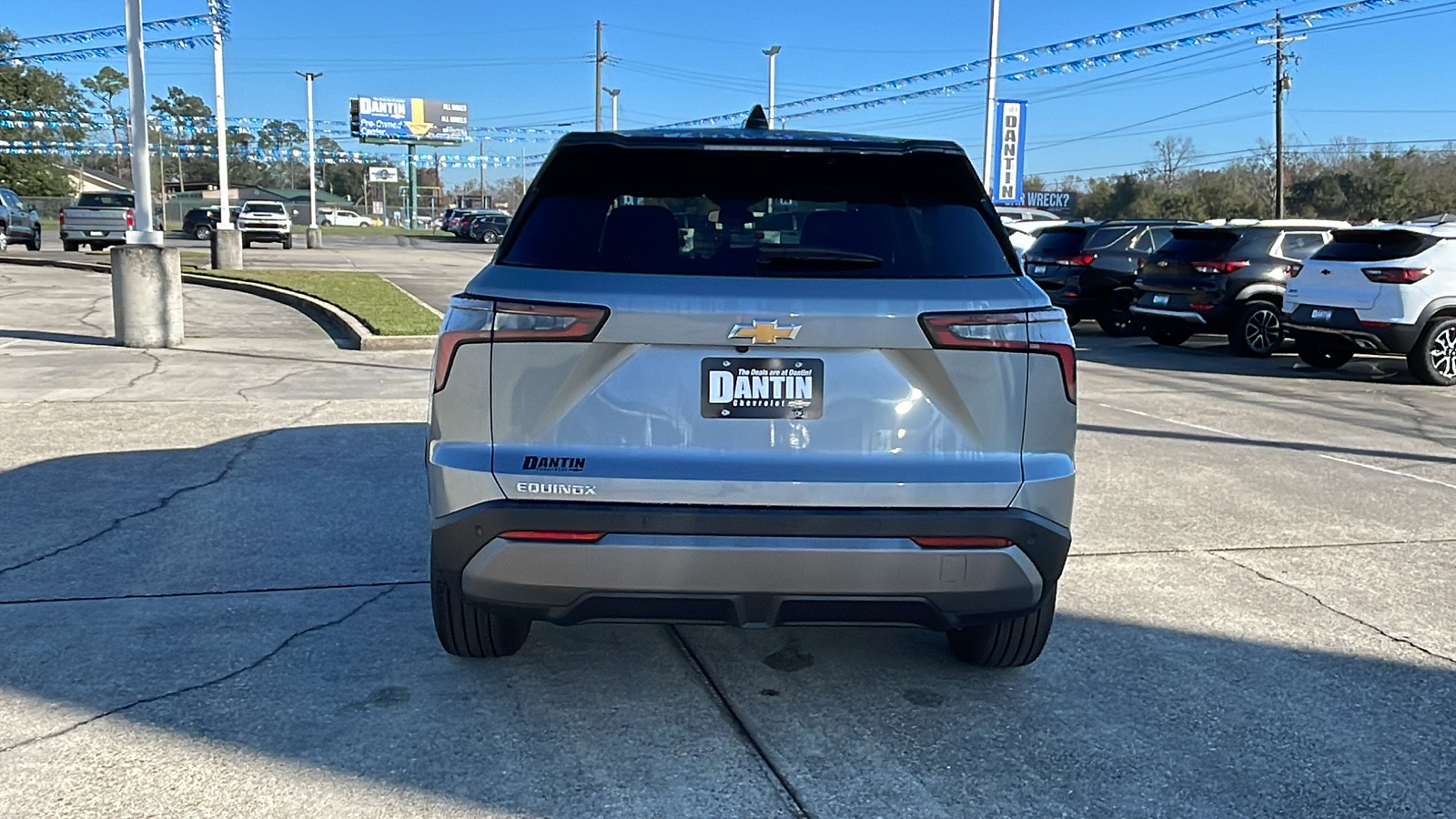 2025 Chevrolet Equinox LT 24