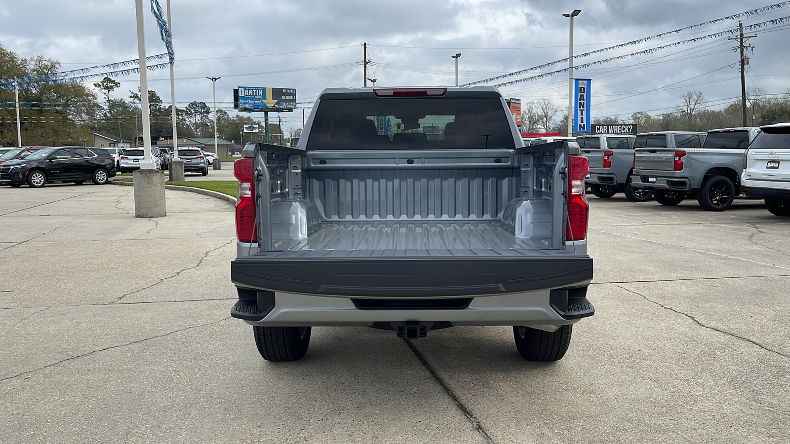 2024 Chevrolet Silverado 1500 Custom 23