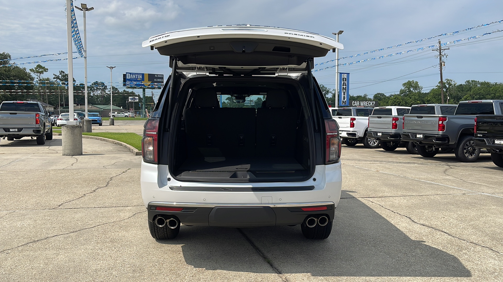 2024 Chevrolet Suburban Premier 26