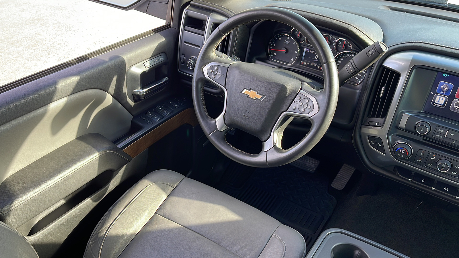 2014 Chevrolet Silverado 1500 LTZ 7