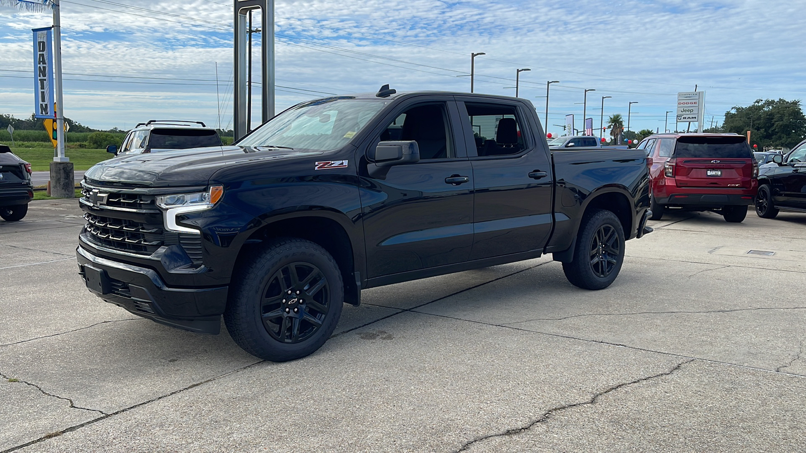 2024 Chevrolet Silverado 1500 RST 3