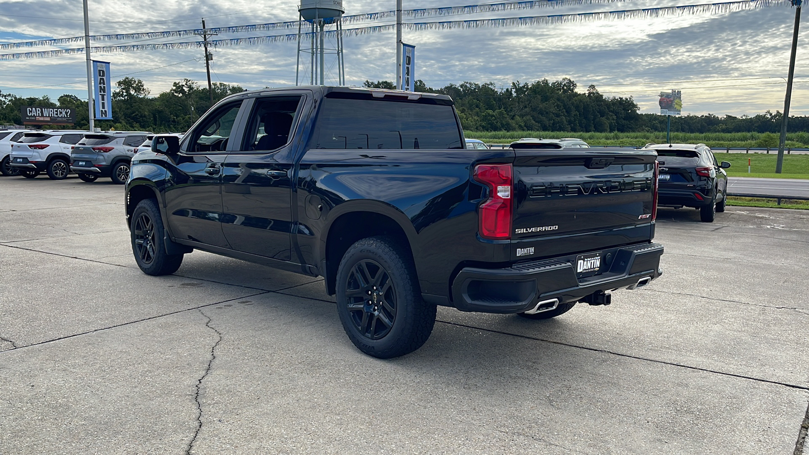 2024 Chevrolet Silverado 1500 RST 21