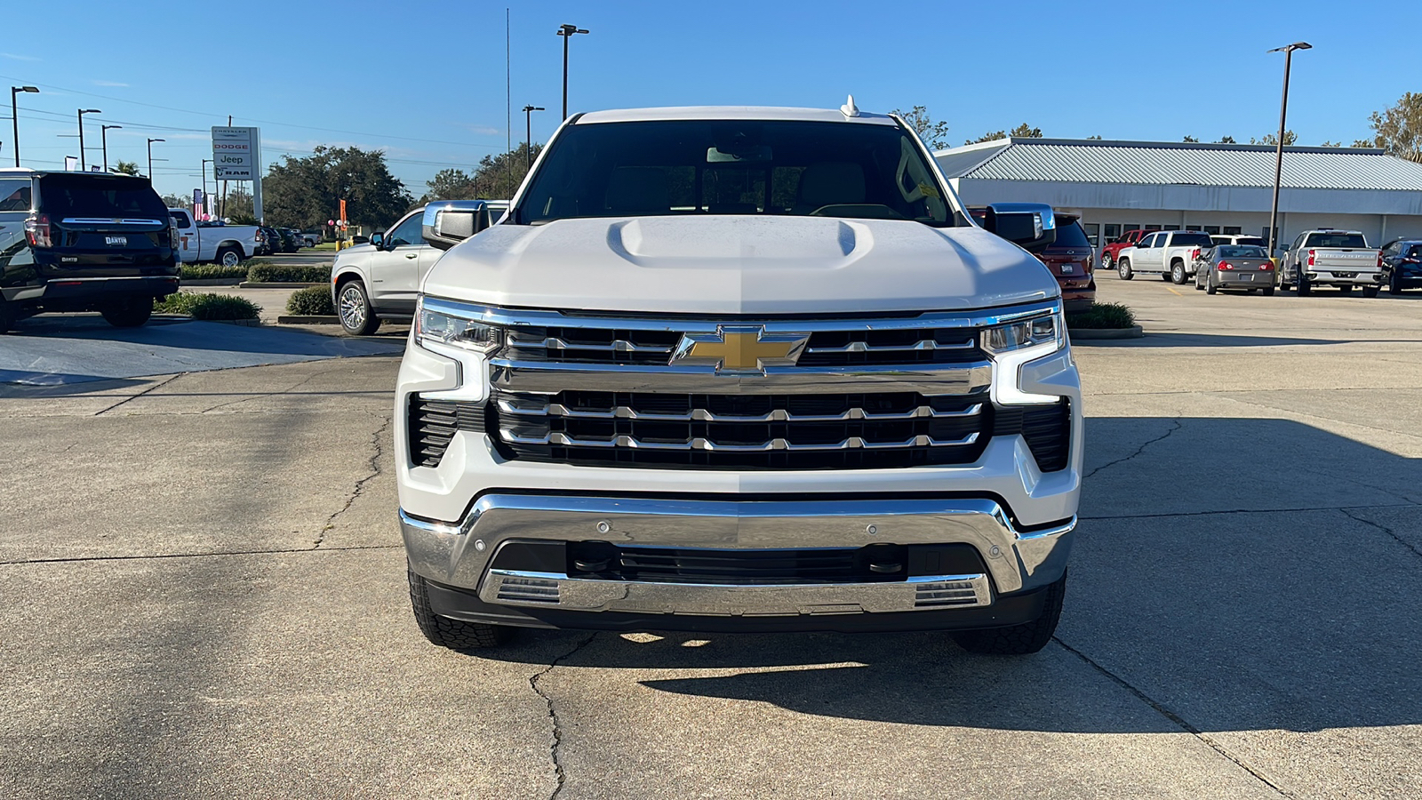 2024 Chevrolet Silverado 1500 LTZ 2