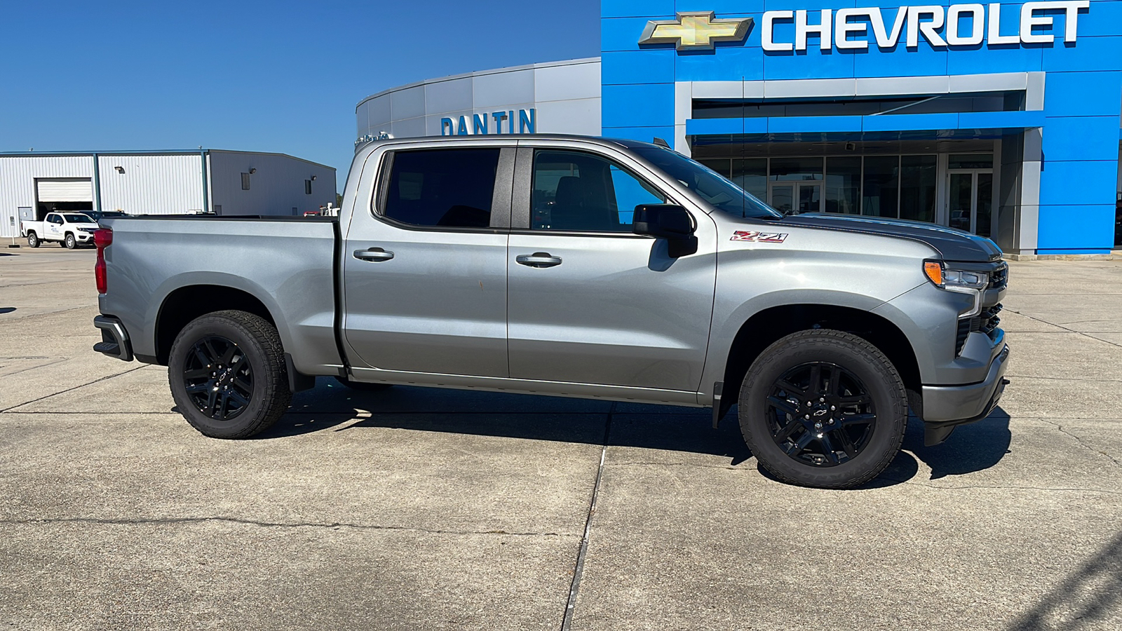 2024 Chevrolet Silverado 1500 RST 1