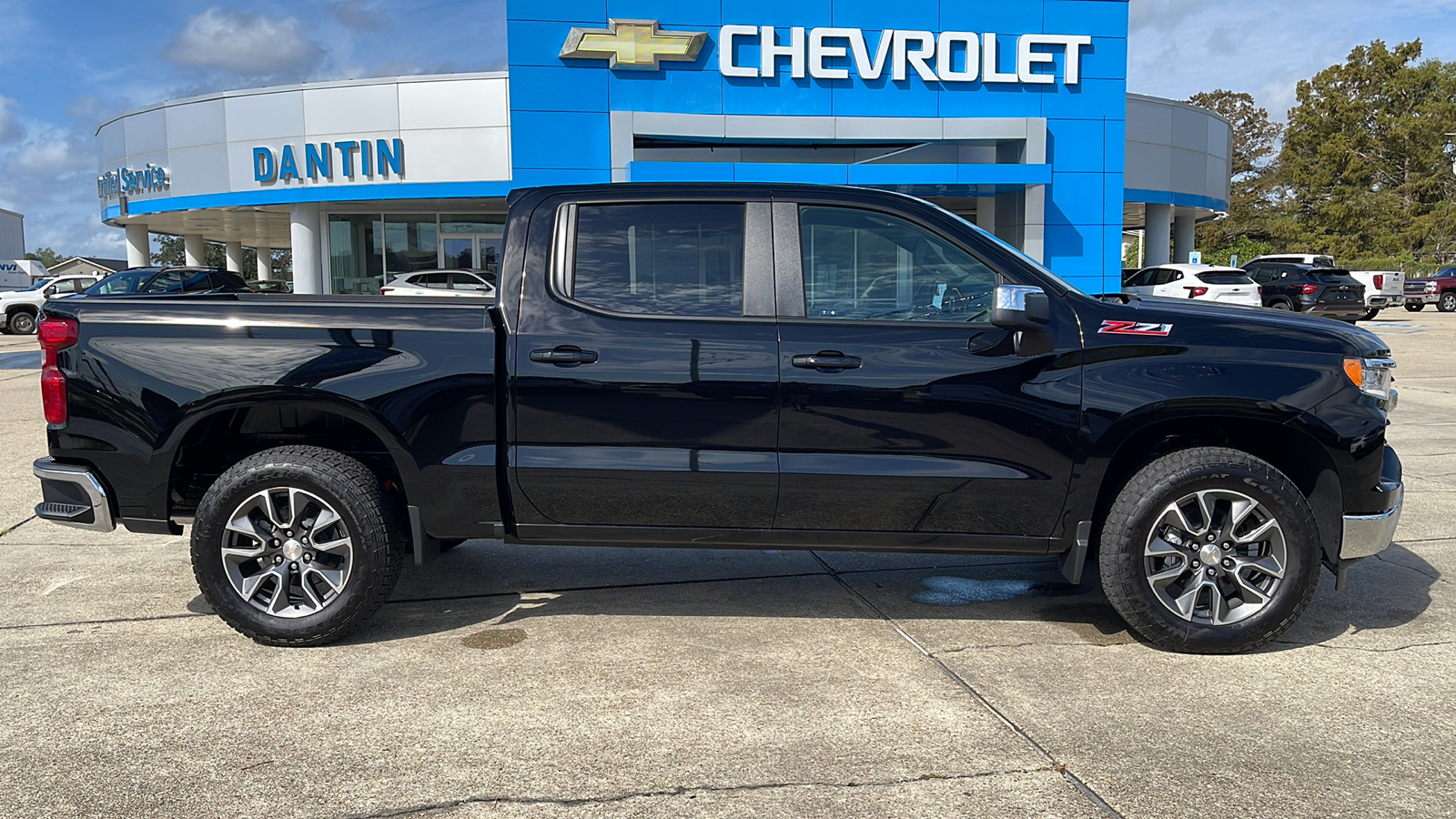 2024 Chevrolet Silverado 1500 LT 27