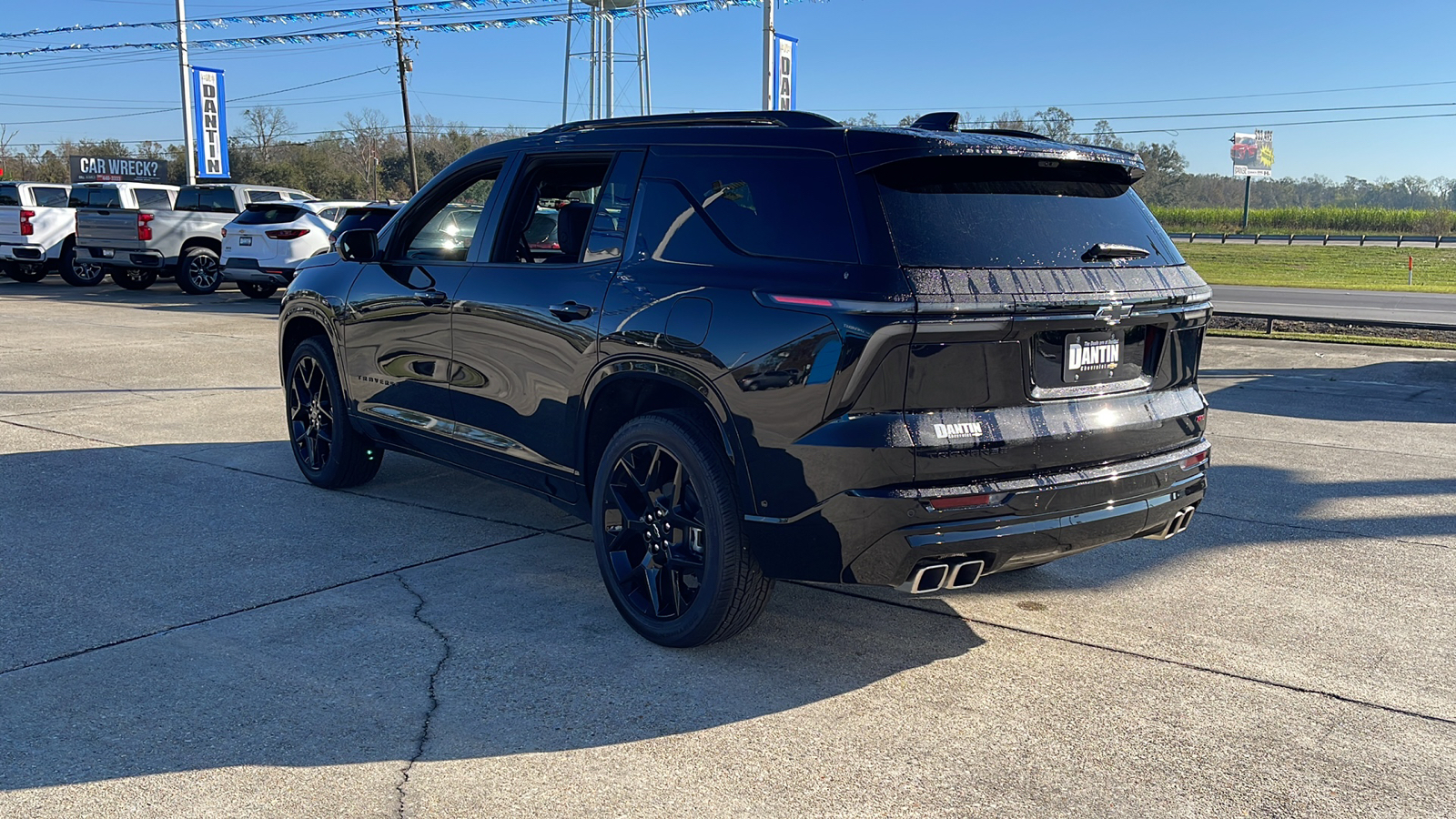 2025 Chevrolet Traverse RS 26